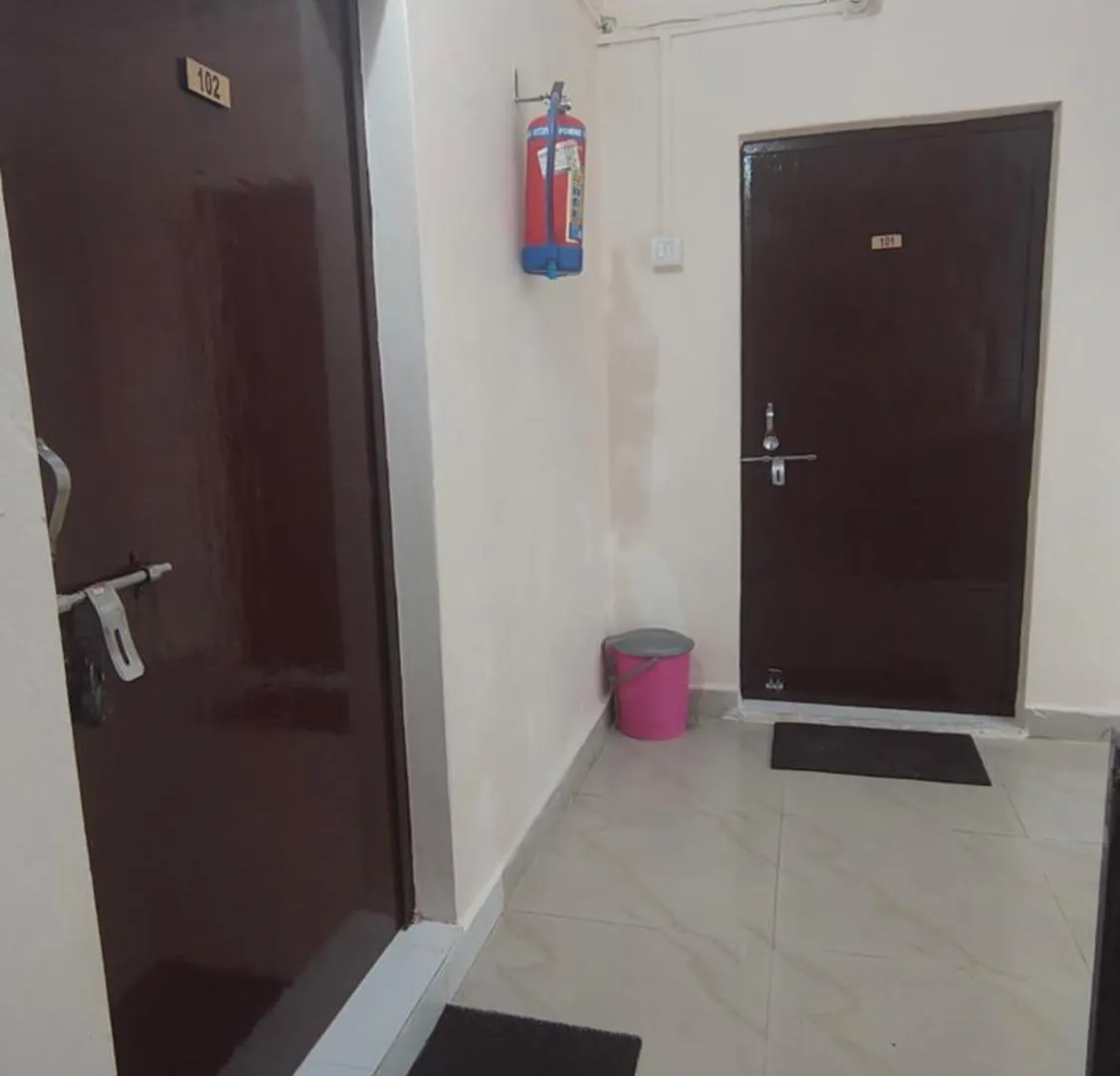 Radha Krishna Home Varanasi 0*,