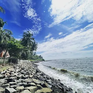  Villa Baywatch By Grha - A Picturesque Beachfront India